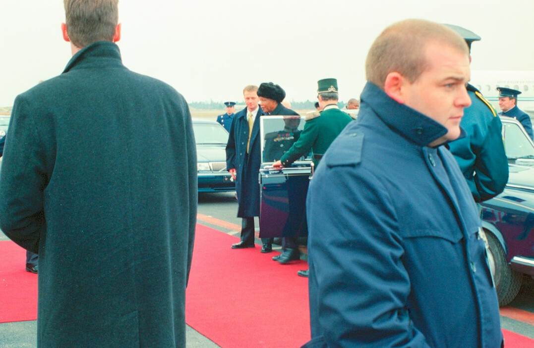 politician resigning at press event